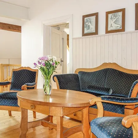 1 Bedroom Awesome In *